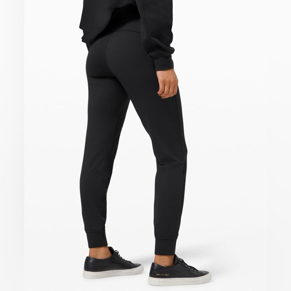 Lululemon ready to rulu jogger size 2 - Picture 3 of 7